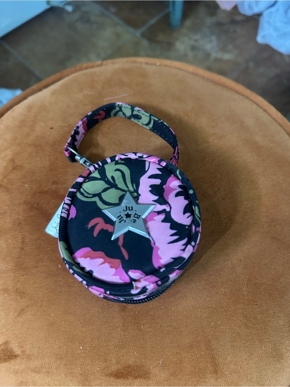 Ju-Ju-Be Paci Holder